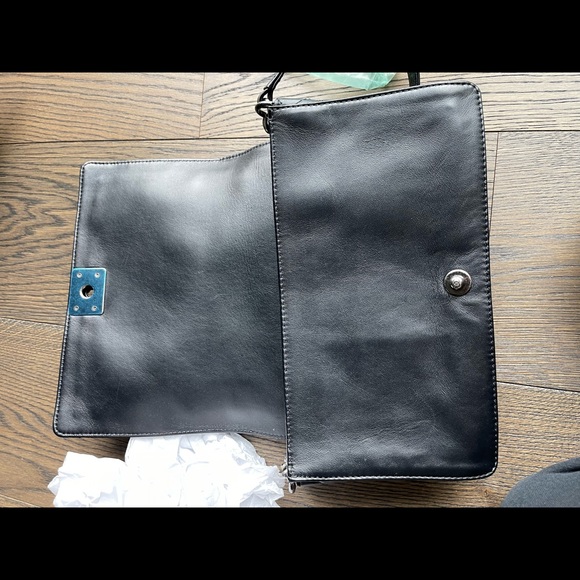 CHANEL BOY ENCHAINED CALFSKIN LEATHER BAG - Picture 8 of 9